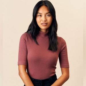 Kotn Ribbed Mock Neck Top in Rose Taupe